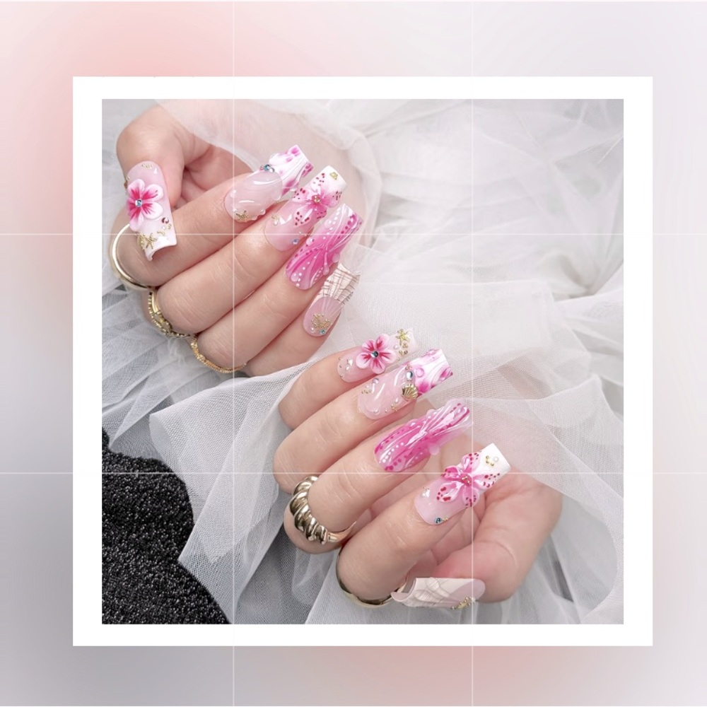 Rare!🌸Handmade Pinkilicious Pink Floral Acrylic Nail Set w/3D Flowers